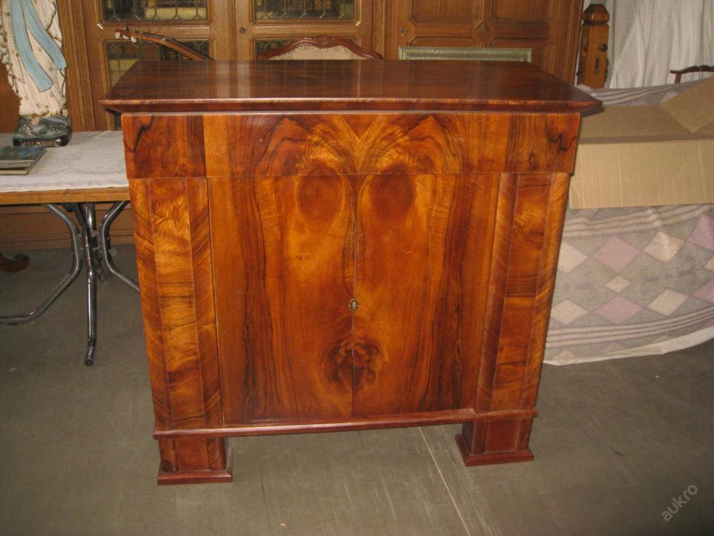 VERTICO BIEDERMEIER