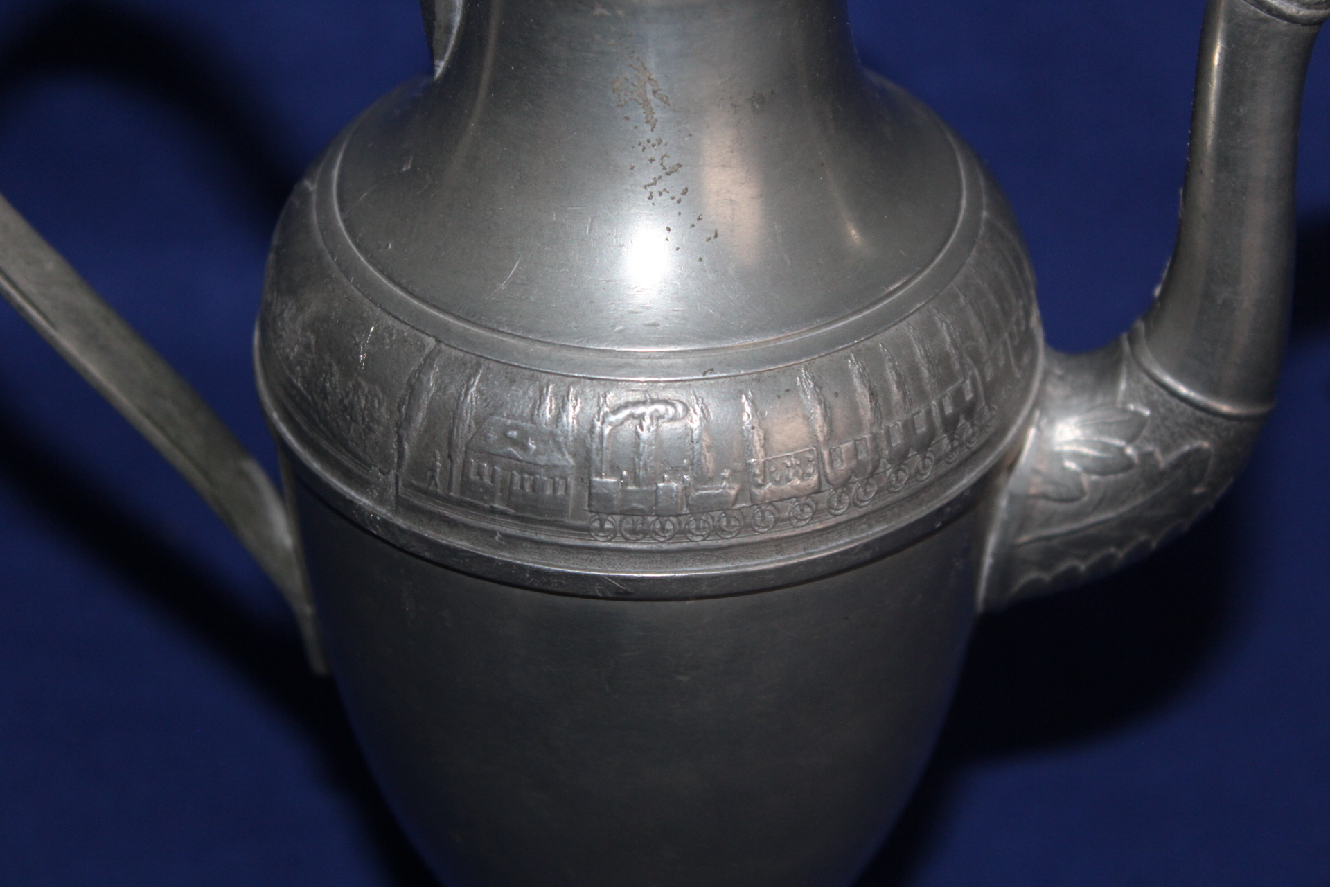 CÍNOVÁ KONVIČKA, motiv historického vlaku