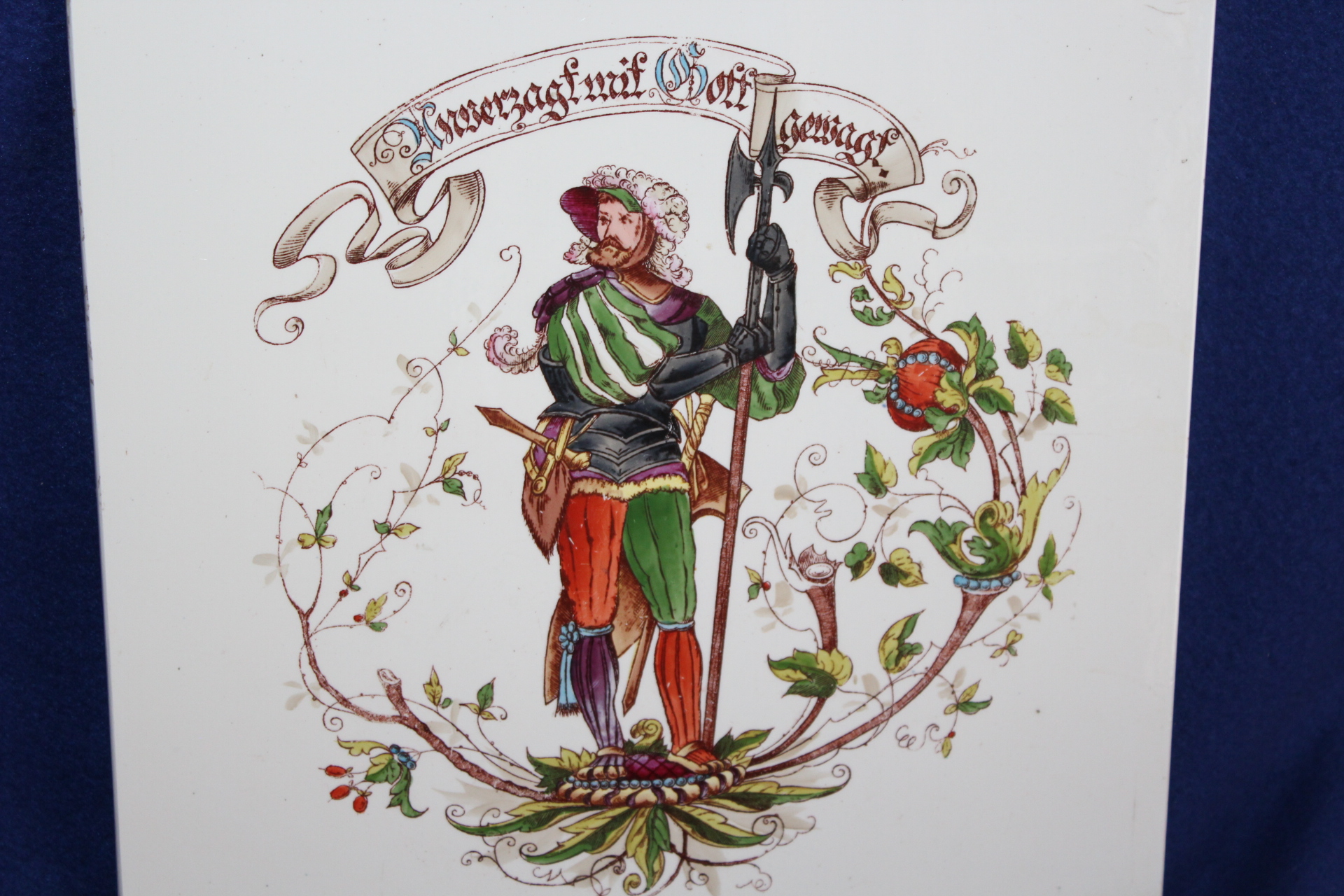 STAROŽITNÁ KACHLE S RYTÍŘEM