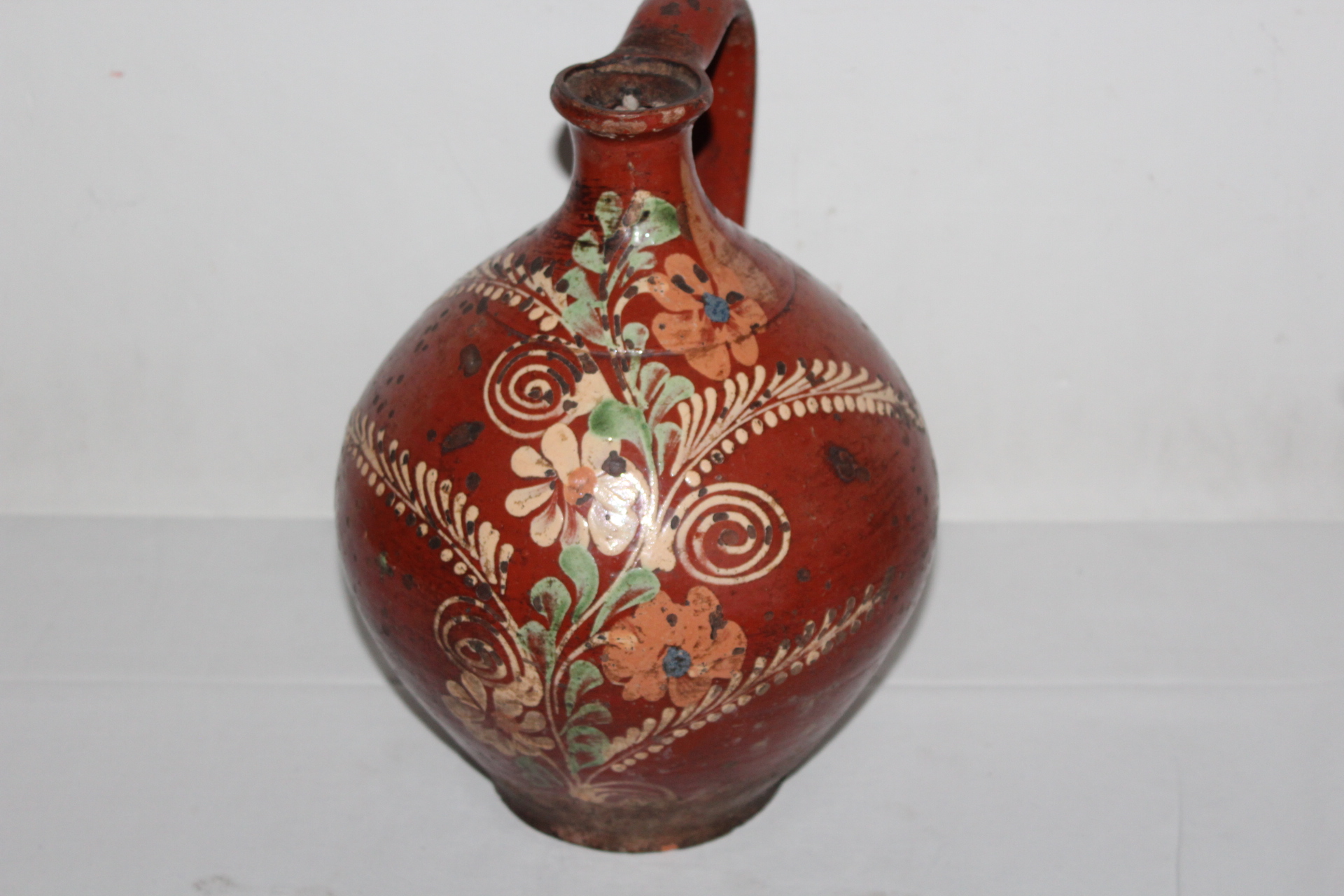 STAROŽITNÁ KERAMICKÁ NÁDOBA