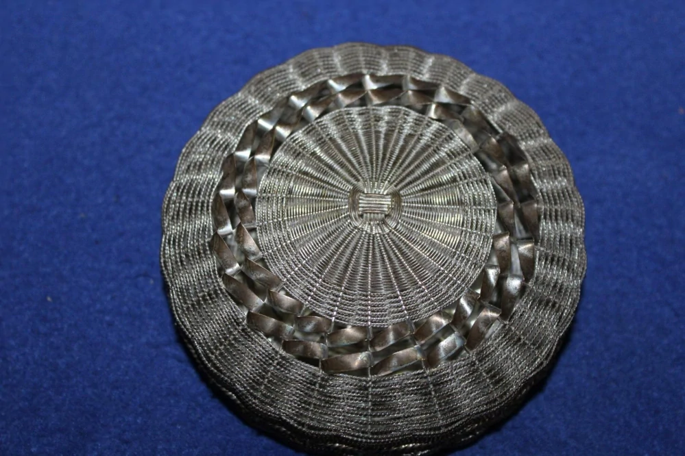 DÓZA, FILILGRÁNSKÁ TECHNIKA