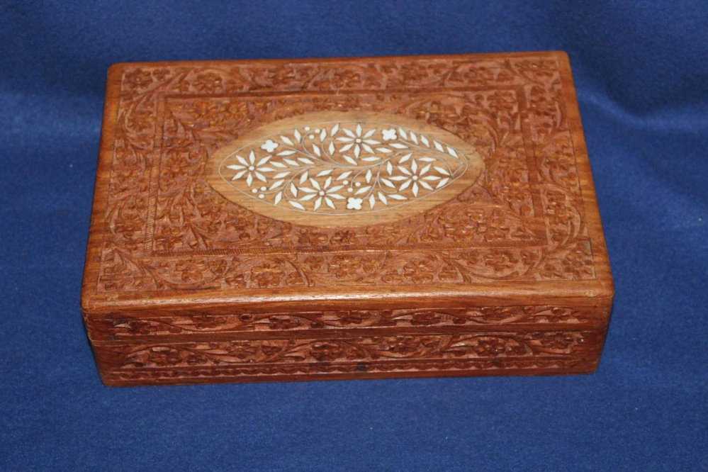 ŠPERKOVNICE, KAZETA, TRUHLIČKA