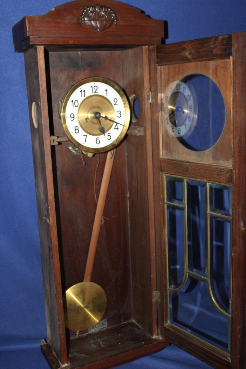 STAROŽITNÉ HODINY, PENDLOVKY