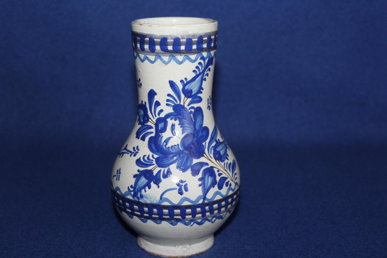 STAROŽITNÝ KERAMICKÝ DŽBÁNEK