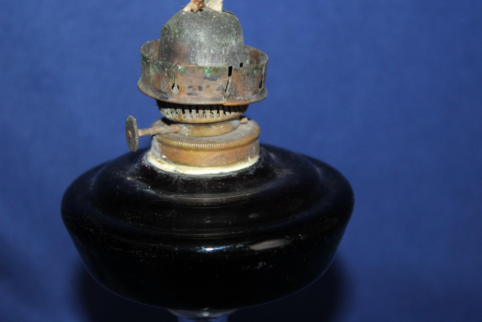 STAOŽITNÁ LAMPA, PETROLEJKA