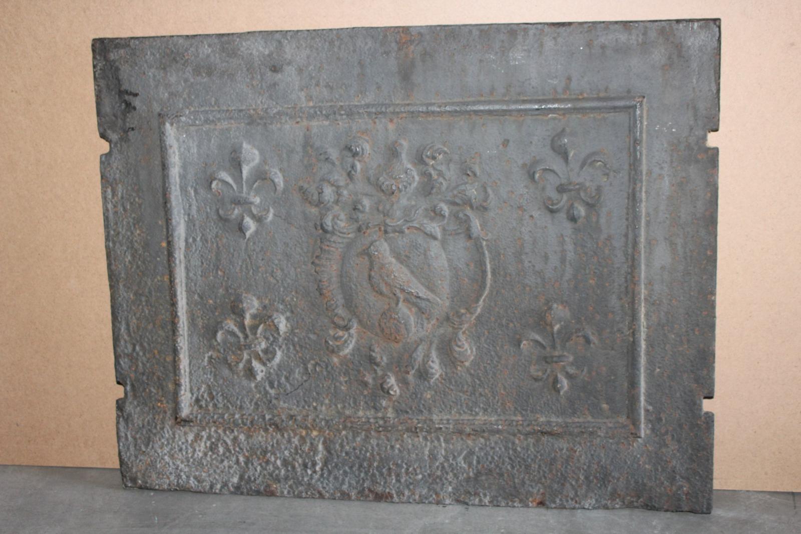 VELKÁ STAROŽITNÁ LITINOVÁ DESKA DO KRBU S ERBEM