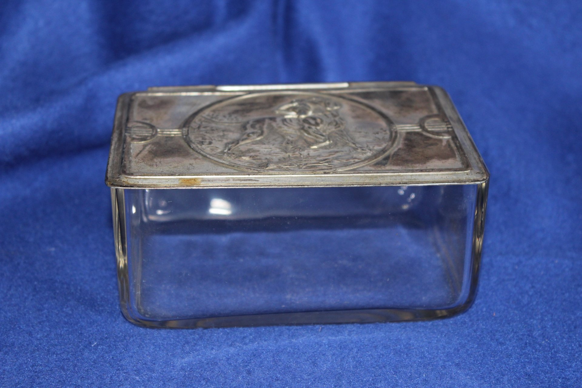 DÓZA S KOVOVOU MONTÁŽÍ