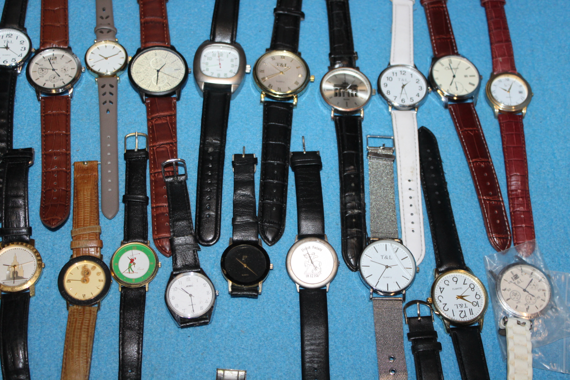 KONVOLUT HODINKY, 68 KS