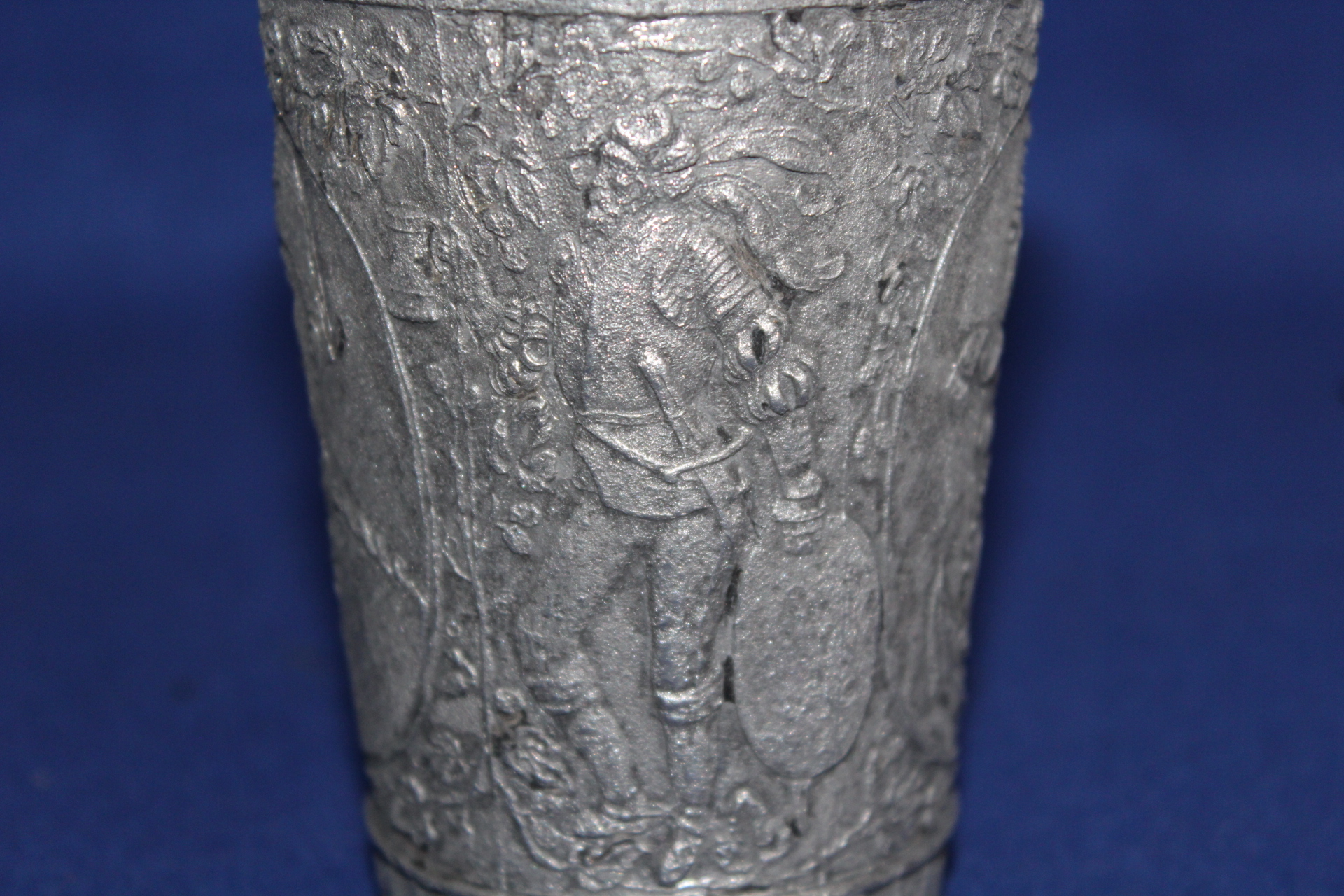 STAROŽITNÝ CÍNOVÝ POHÁR, CÍSAŘ VILÉM II.