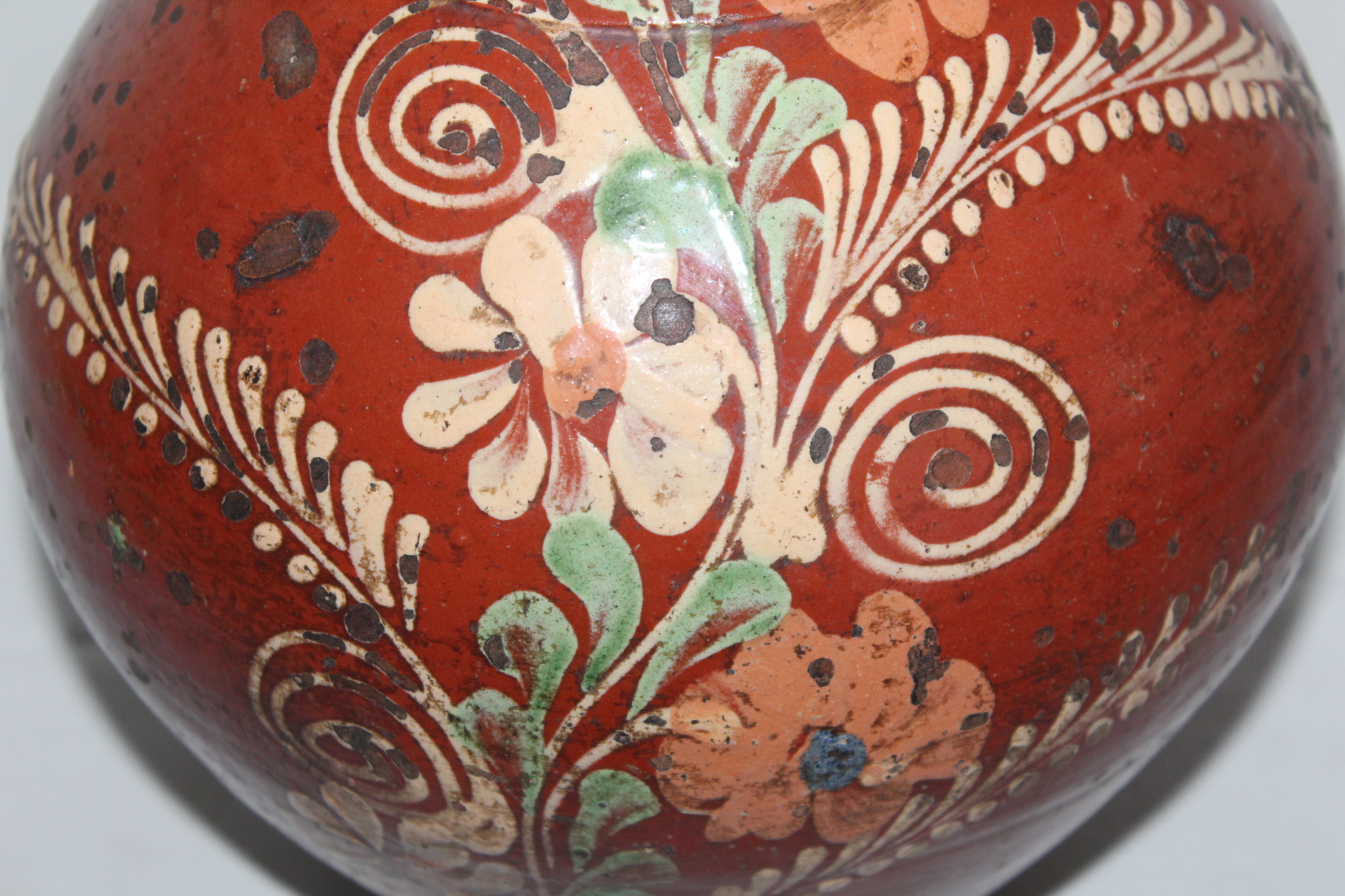 STAROŽITNÁ KERAMICKÁ NÁDOBA