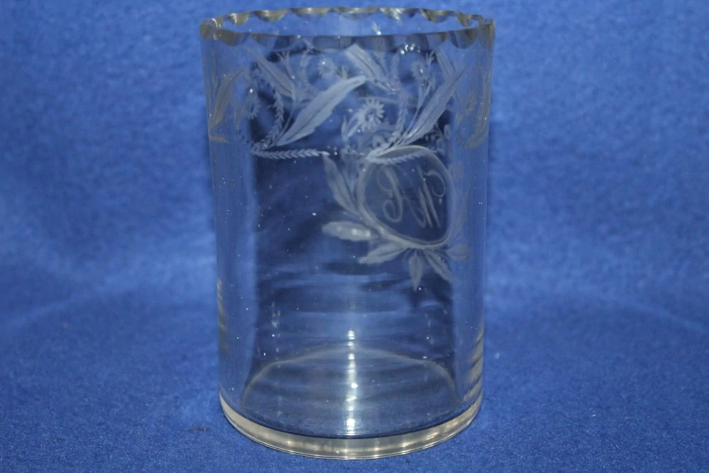 STAROŽITNÁ SKLENICE S MONOGRAMEM, BAROKNÍ?