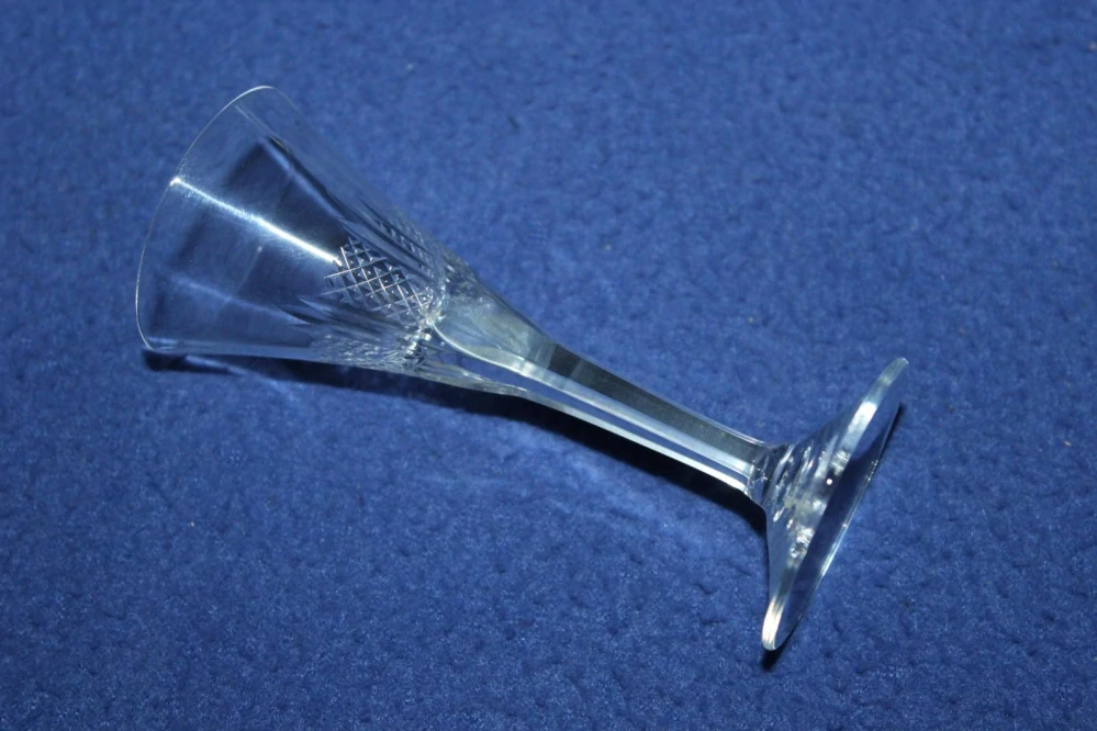 SADA, MALÉ KŘIŠŤÁLOVÉ SKLENICE