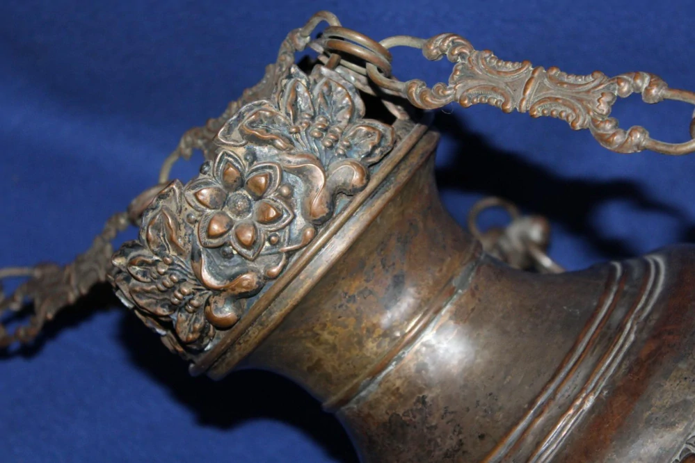 STAROŽITNÝ LUSTR, MOSAZNÝ