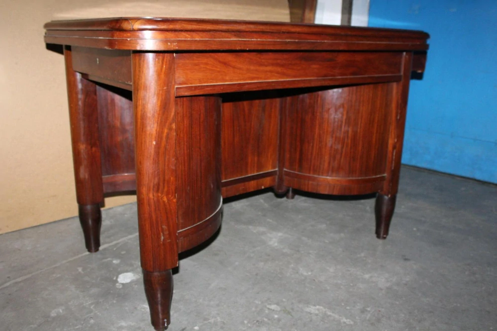 PSACÍ STŮL, JAROSLAV GRUNT