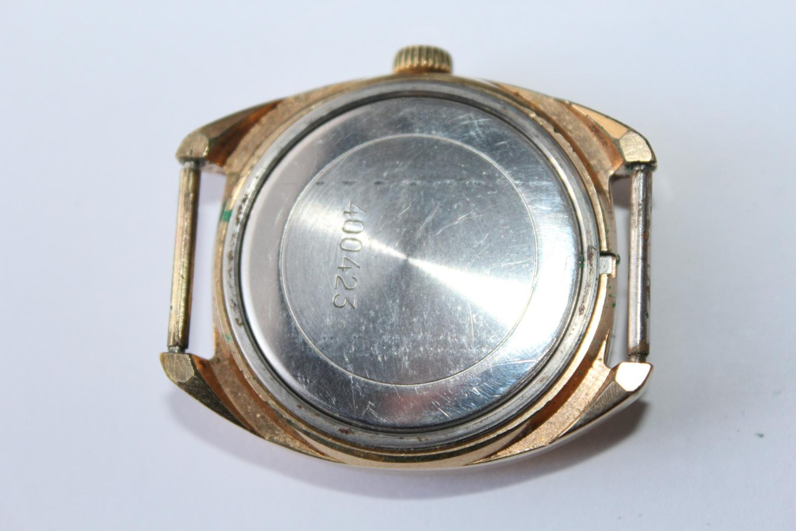 HODINKY SLAVIA, 26 KAMENŮ