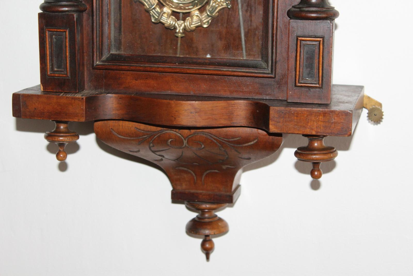 STAROŽITNÉ HODINY, PENDLOVKY