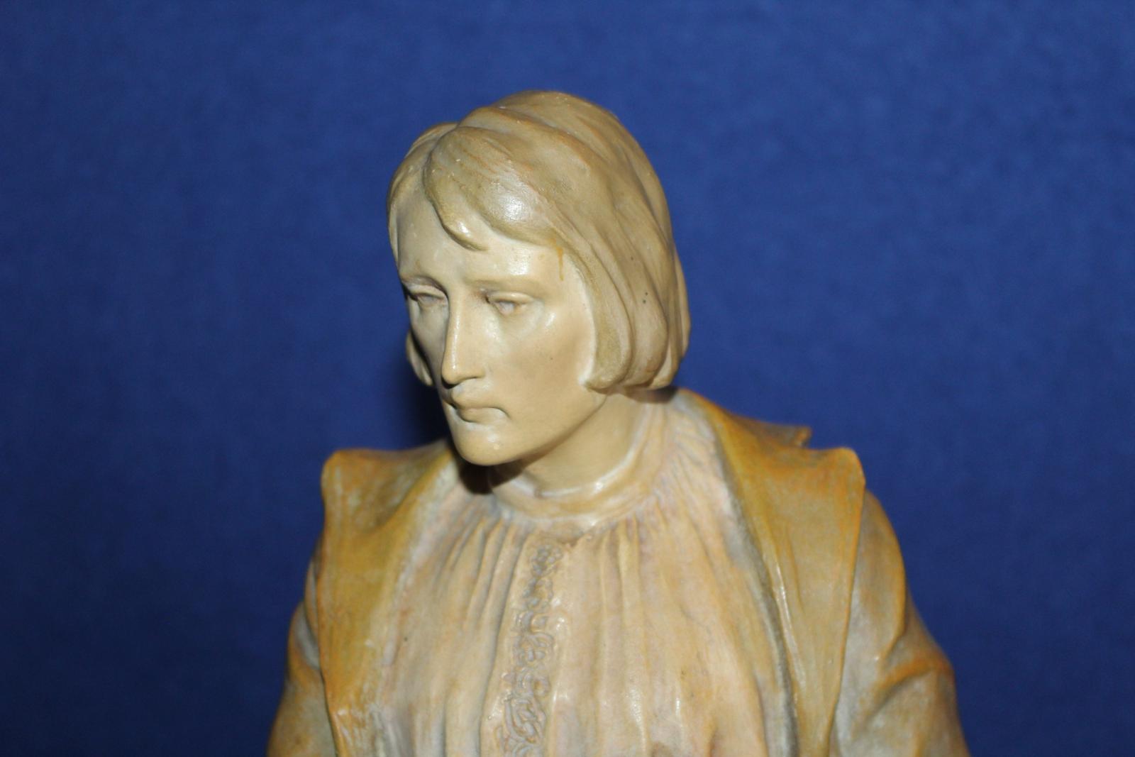 VELKÁ TERAKOTA, SOCHA, KUPEC