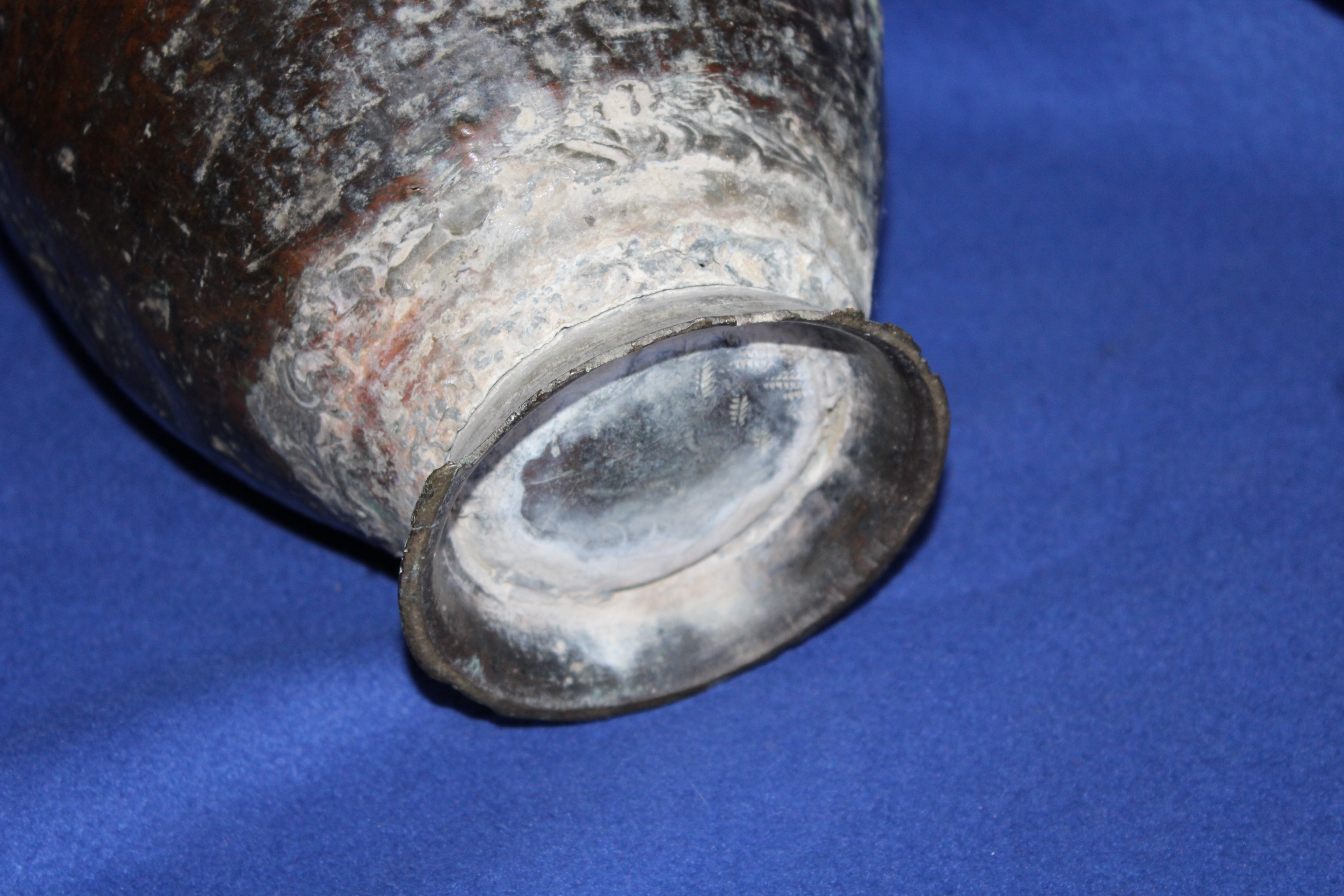 STAROŽITNÁ NÁDOBA, MĚDĚNÁ