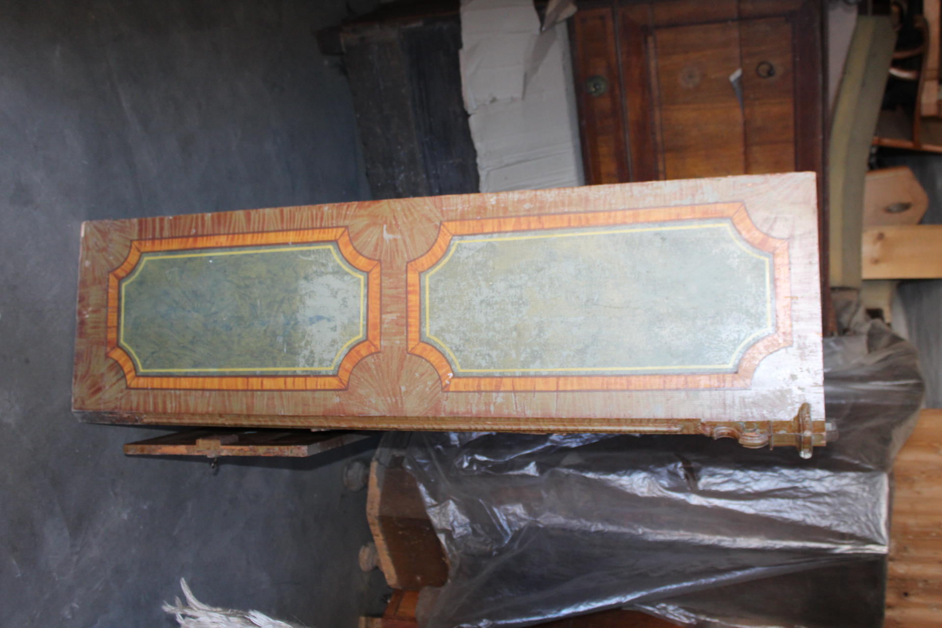 LIDOVÝ KLAPSEKRETÁŘ, SKŘÍŇ