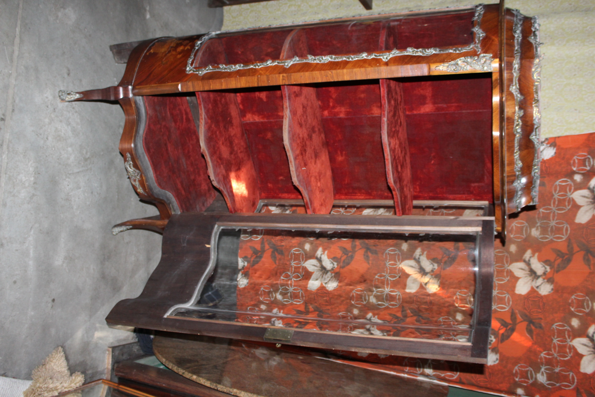 STAROŽITNÝ SKLENÍK