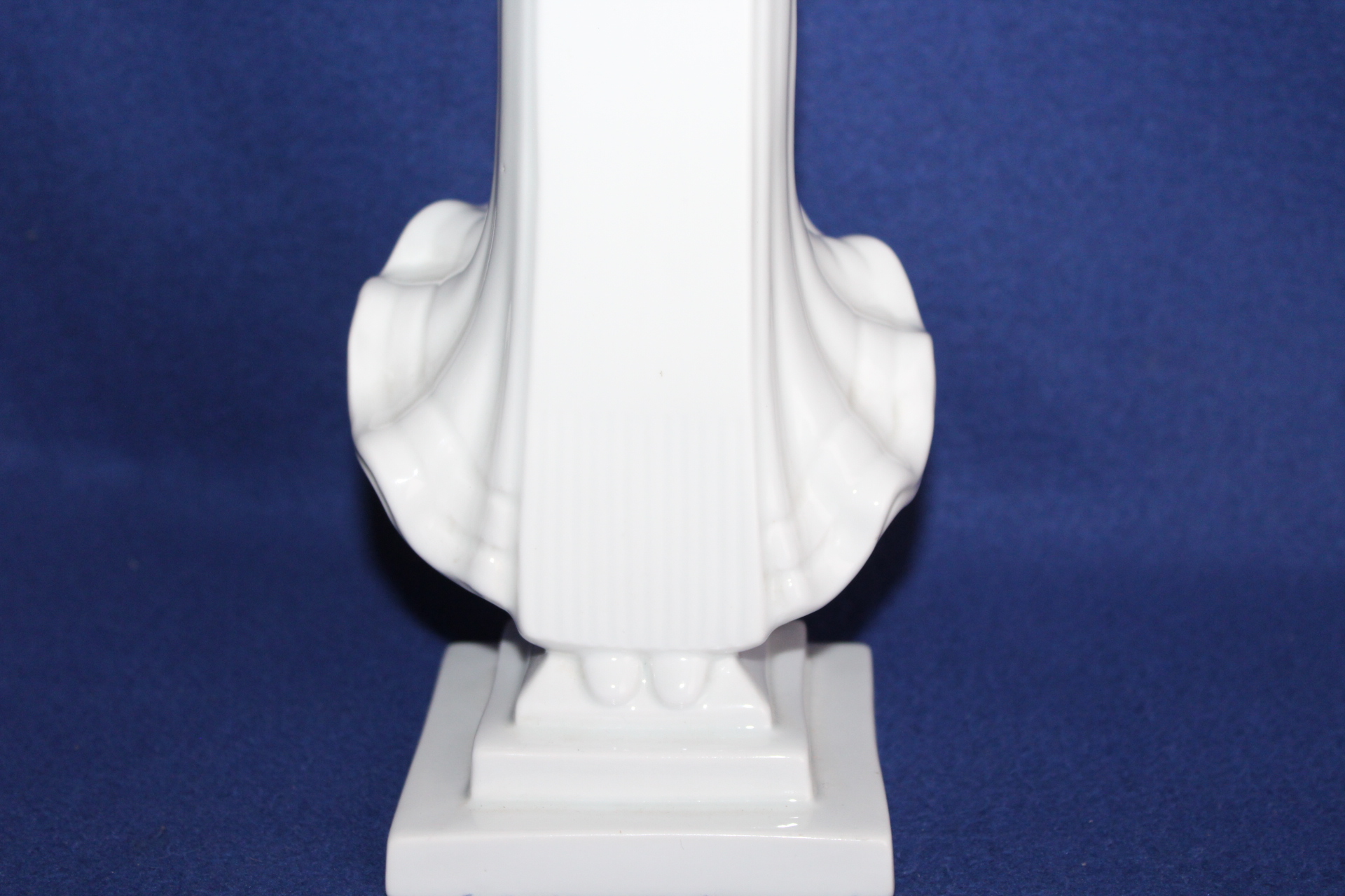 VZÁCNÁ PORCELÁNOVÁ SOCHA, zn. herend