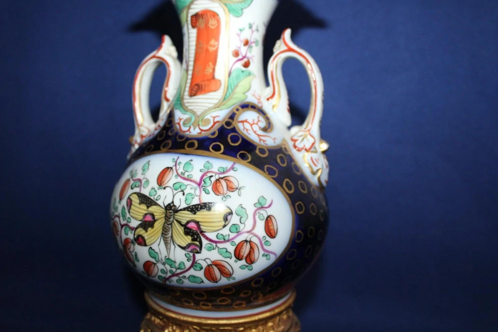 VELKÝ STAROŽITNÝ SVÍCEN