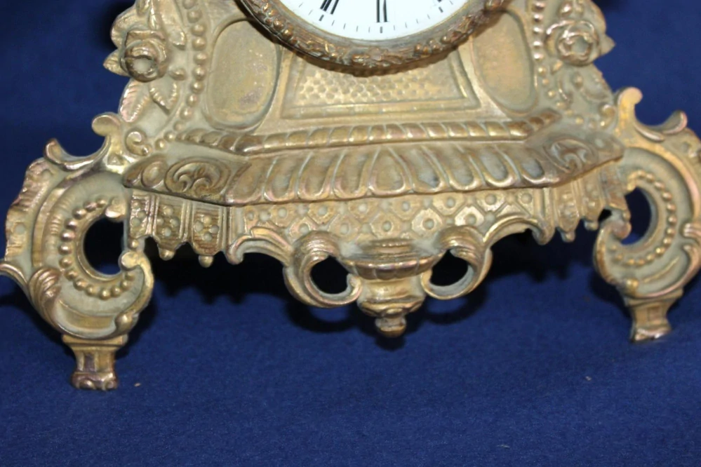 STAROŽITNÉ FIGURÁLNÍ HODINY