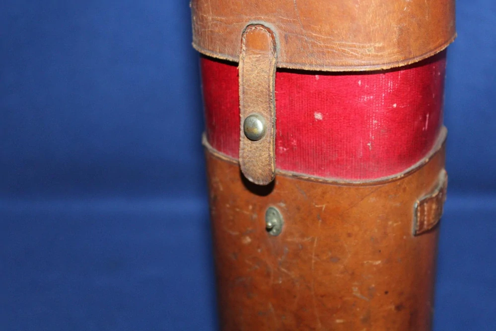 KOŽENÁ BRAŠNA, VOJENSKÁ?