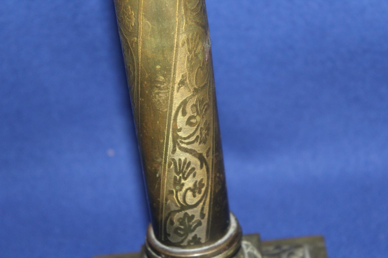 GRAVÍROVANÁ LAMPA, elektr.