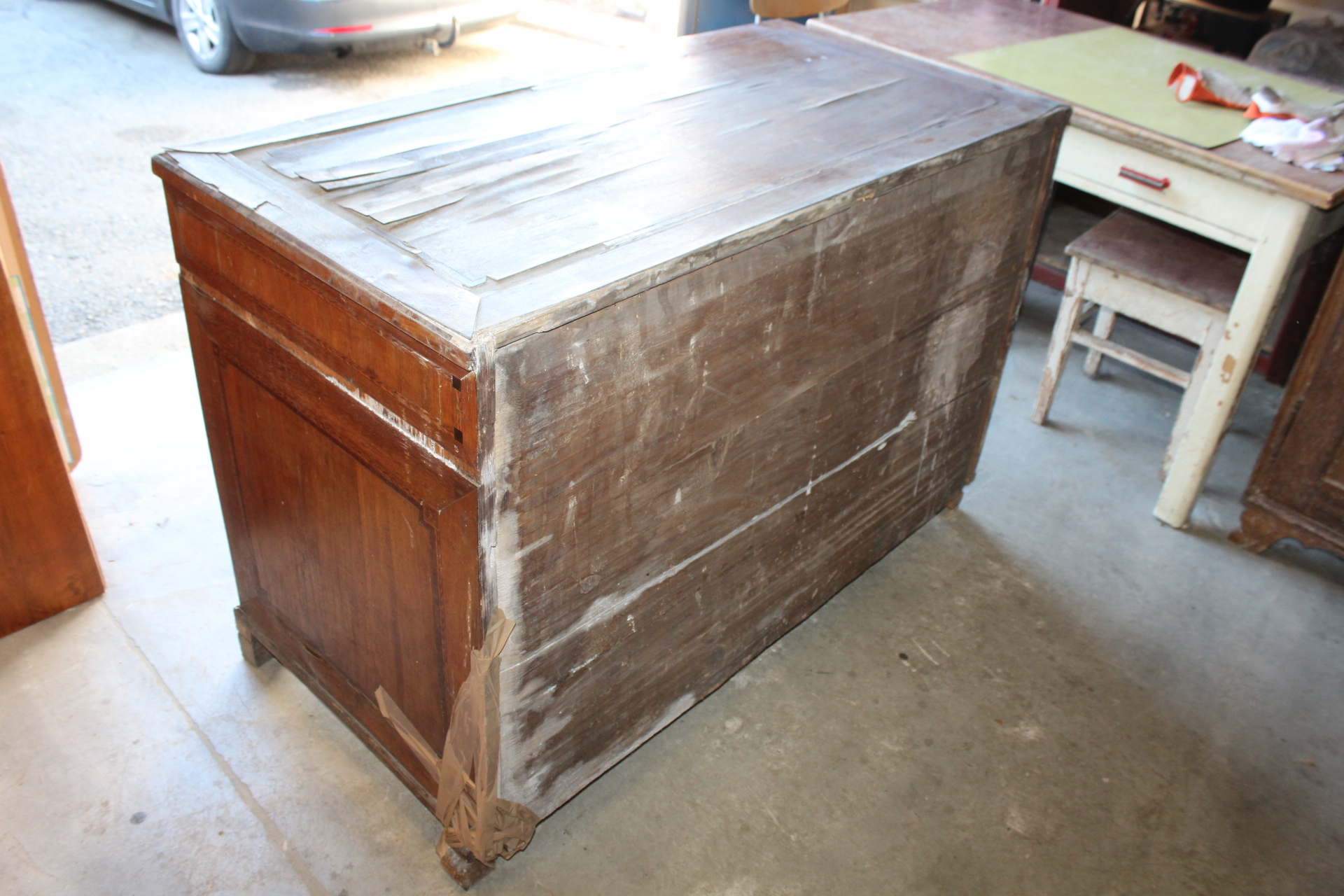 KOMODA BIEDERMEIER