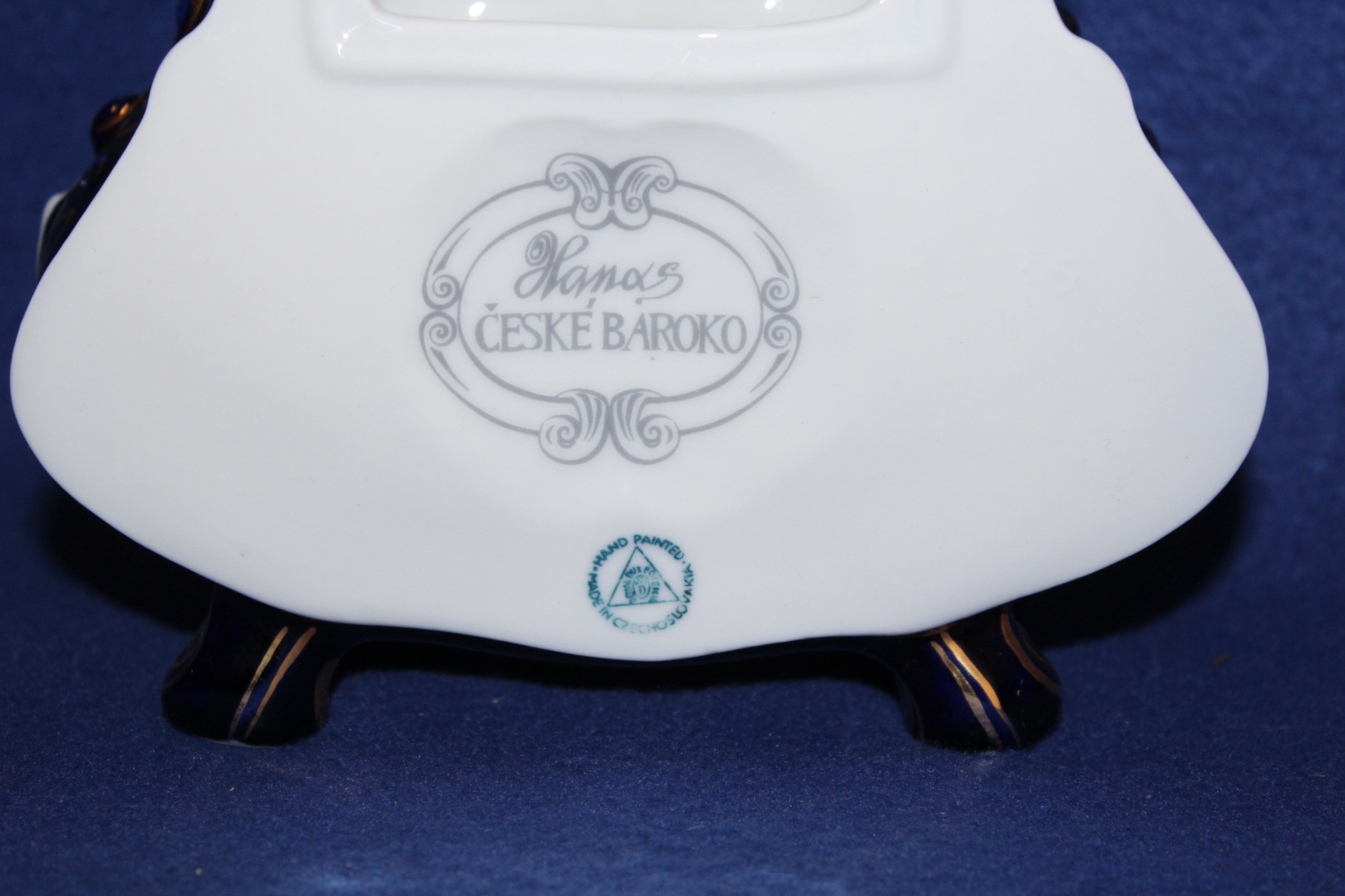 PORCELÁNOVÉ HODINY, FIGURA