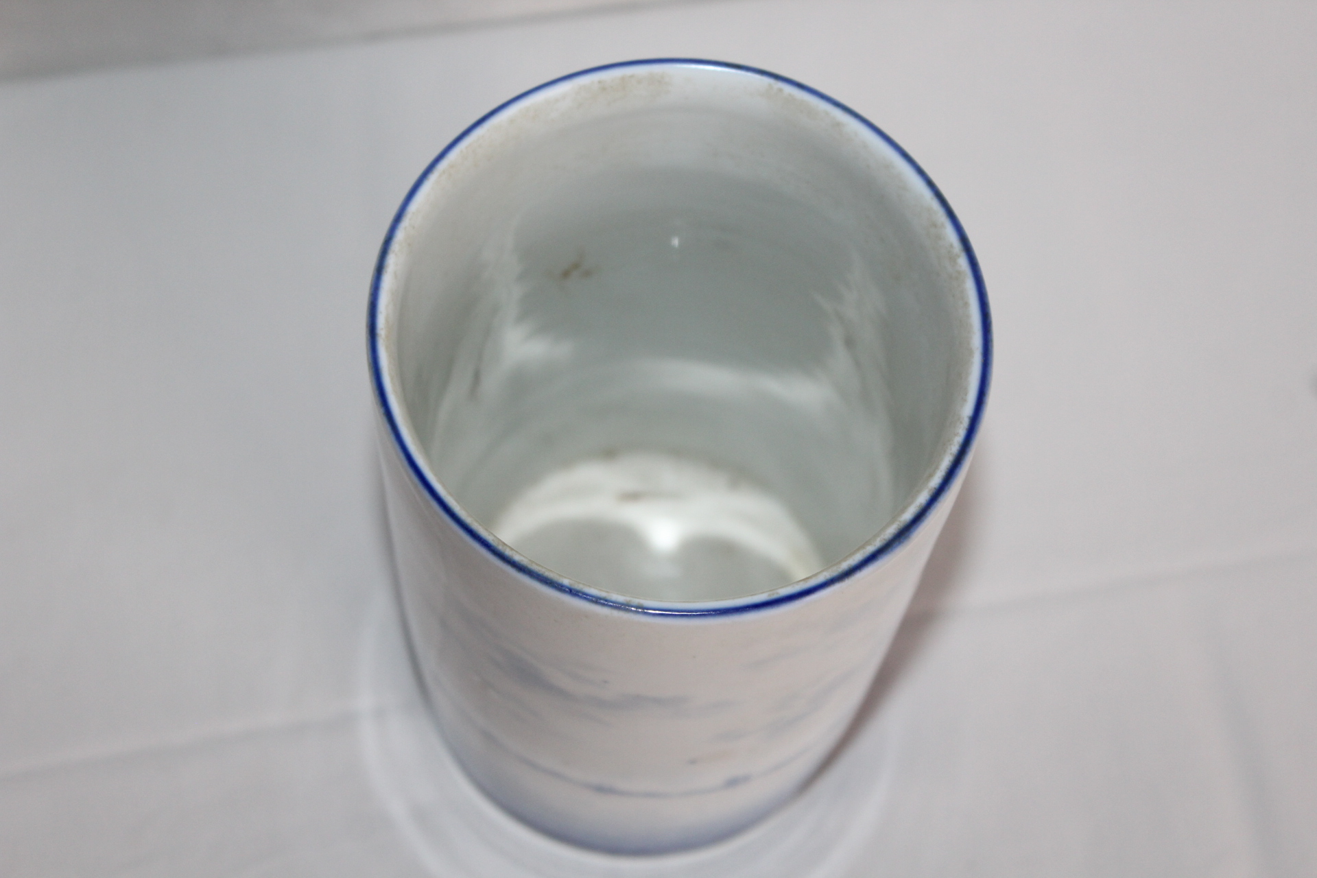 STAROŽITNÁ PORCELÁNOVÁ NÁDOBA, NĚMECKO