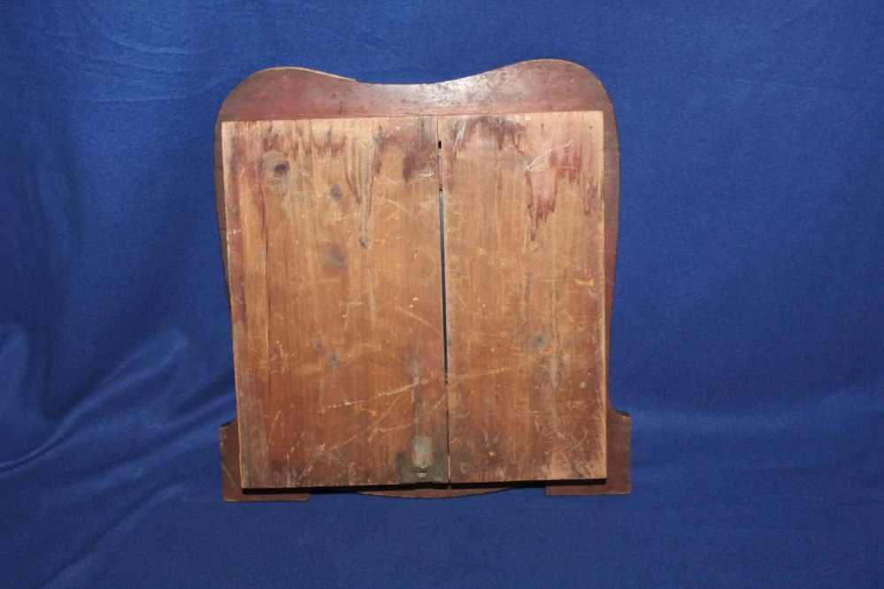 SECESNÍ SKŘÍŇKA NA HODINY