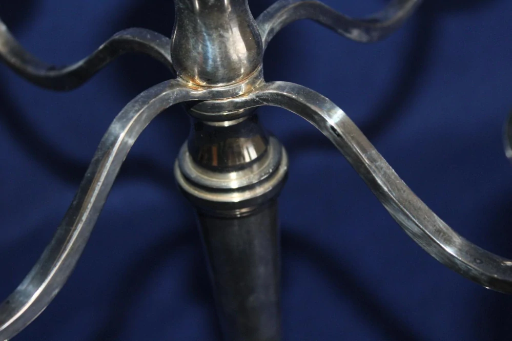 VELKÝ ART DECO SVÍCEN