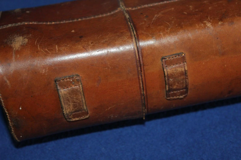 KOŽENÁ BRAŠNA, VOJENSKÁ?