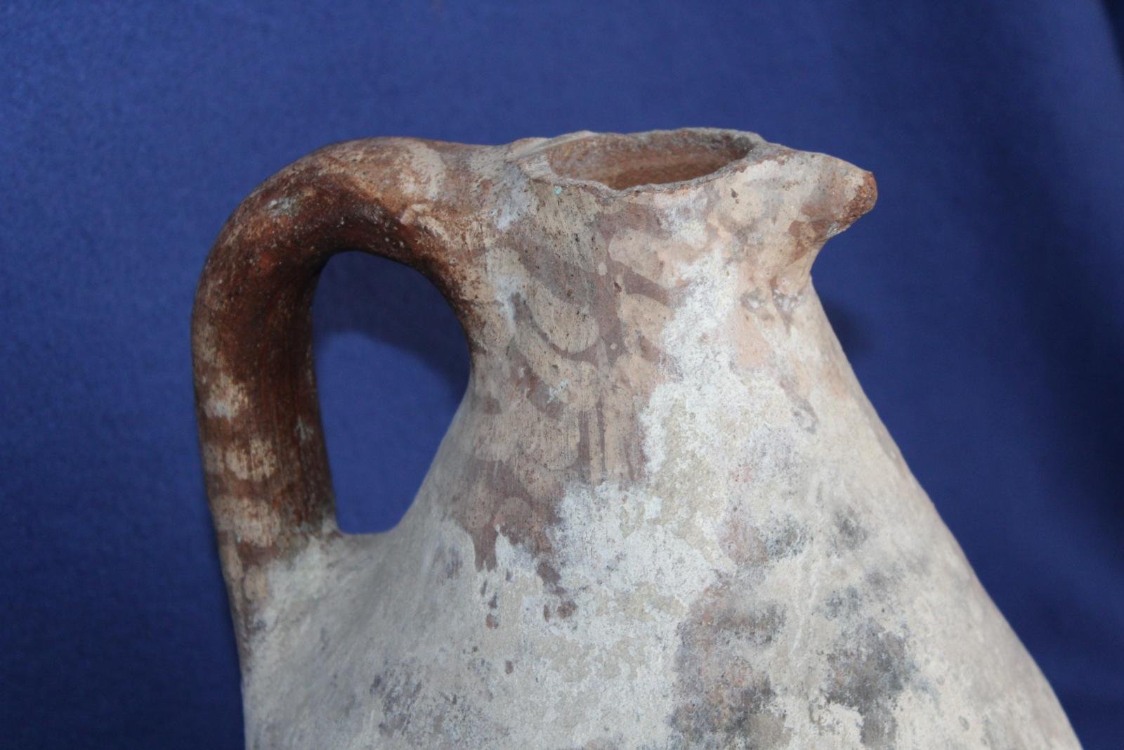 VELKÝ STAROŽITNÝ DŽBÁN, STŘEDOVĚKÝ?