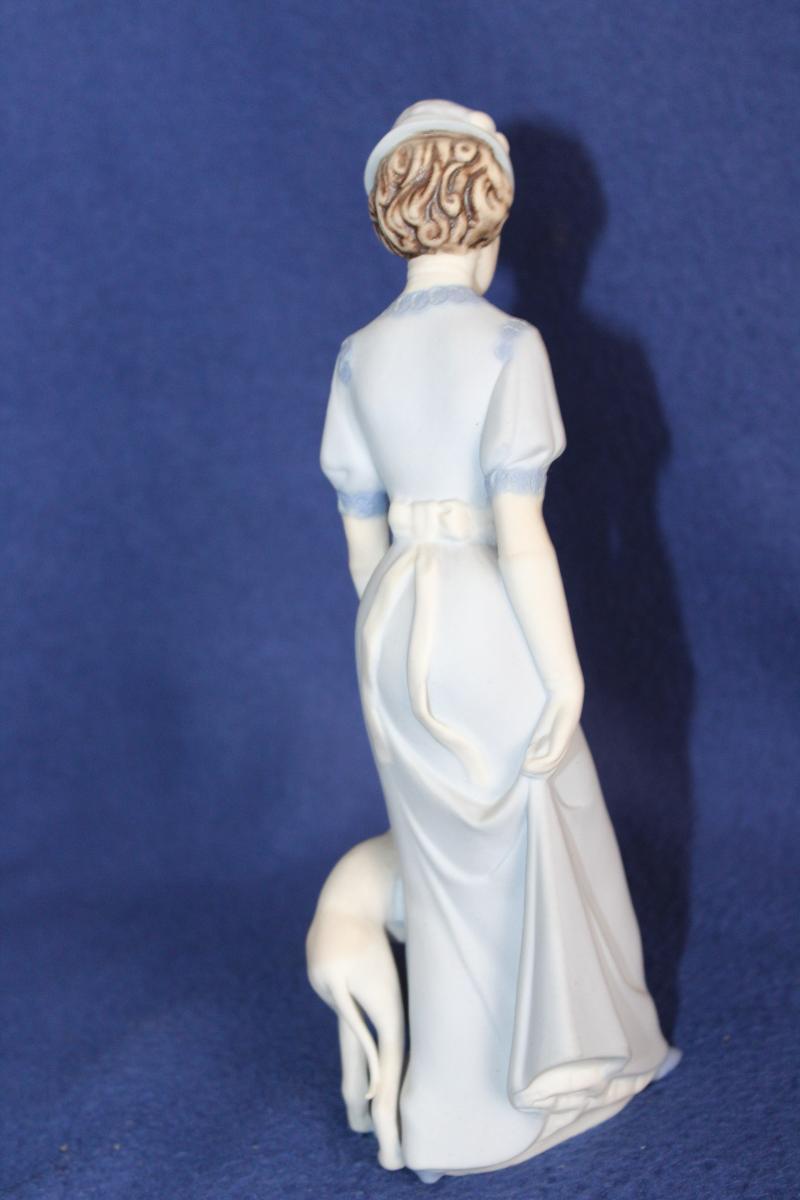 SOCHA ROYAL DUX, DÁMA S CHTEM