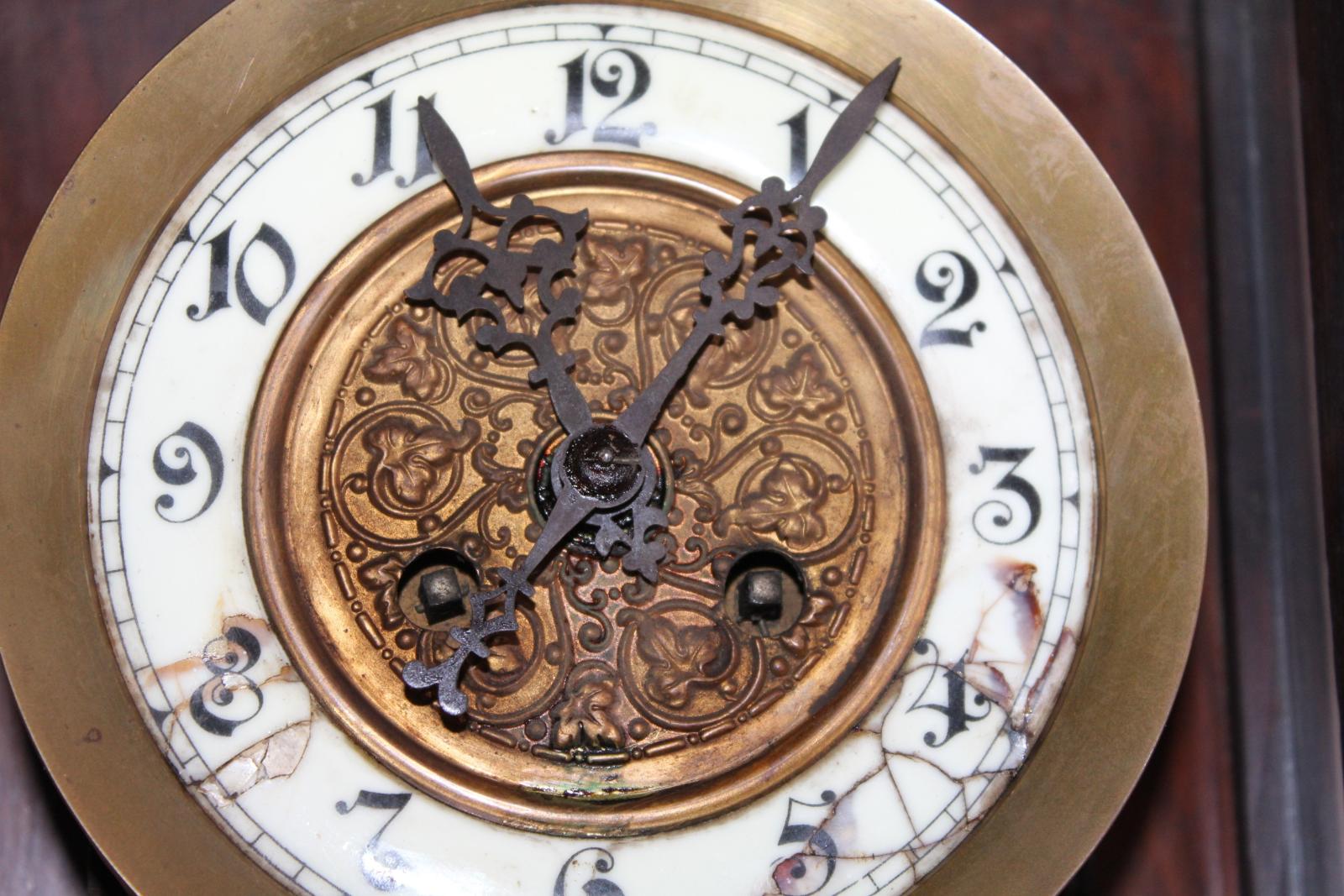 STAROŽITNÉ HODINY, PENDLOVKY