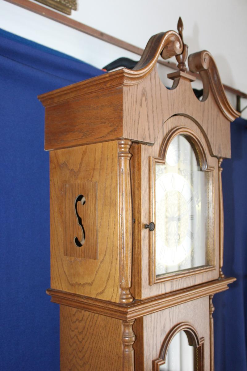 PODLAHOVÉ HODINY, BITÍ WESTMINSTER