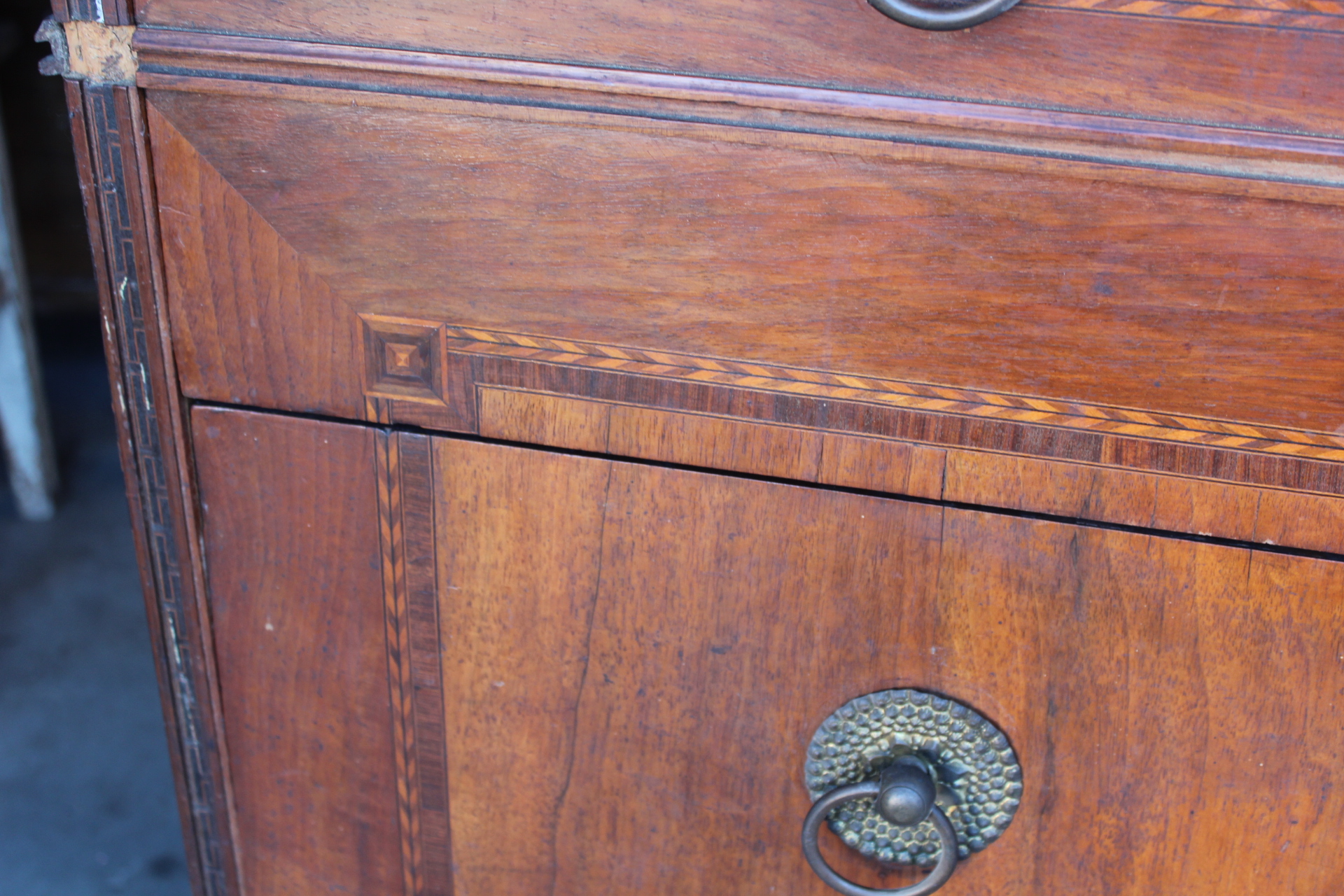 KOMODA BIEDERMEIER
