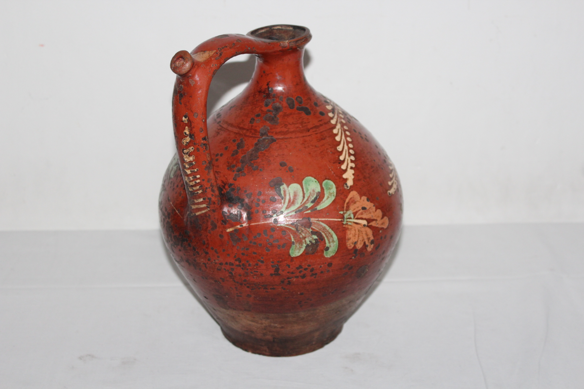 STAROŽITNÁ KERAMICKÁ NÁDOBA