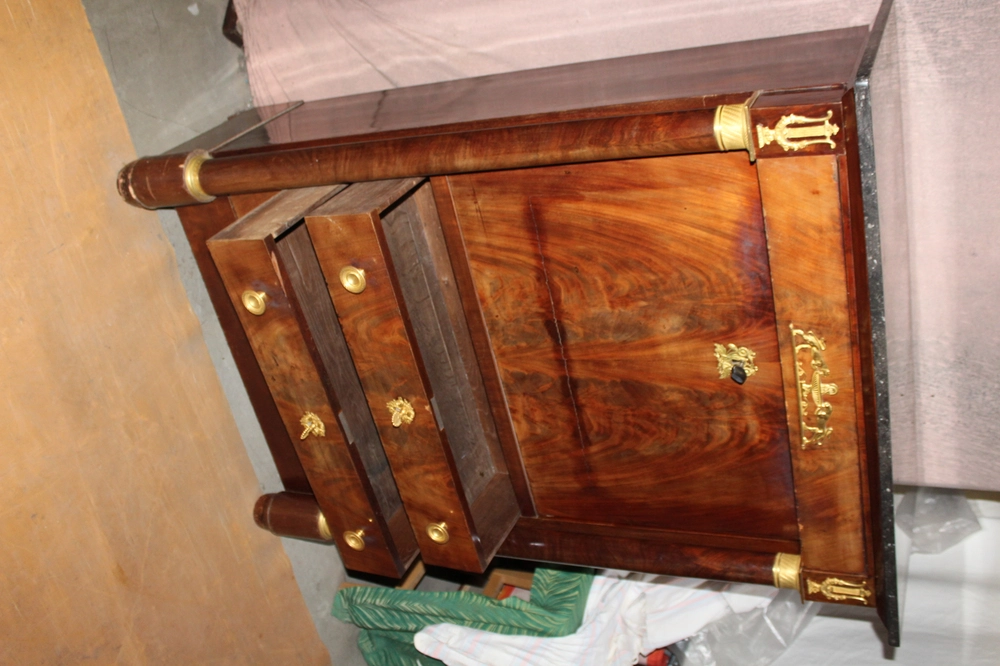 KLAPSEKETÁŘ, BIEDERMEIER