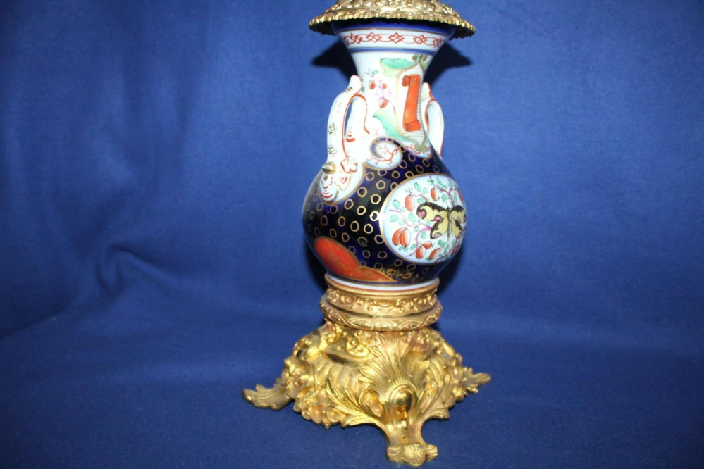 VELKÝ STAROŽITNÝ SVÍCEN