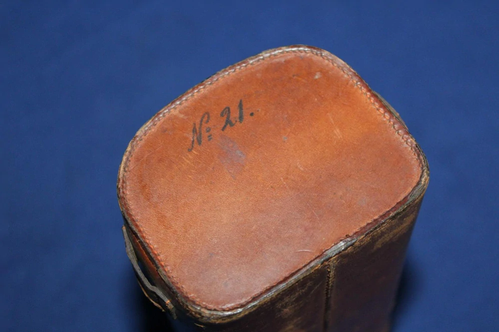 KOŽENÁ BRAŠNA, VOJENSKÁ?