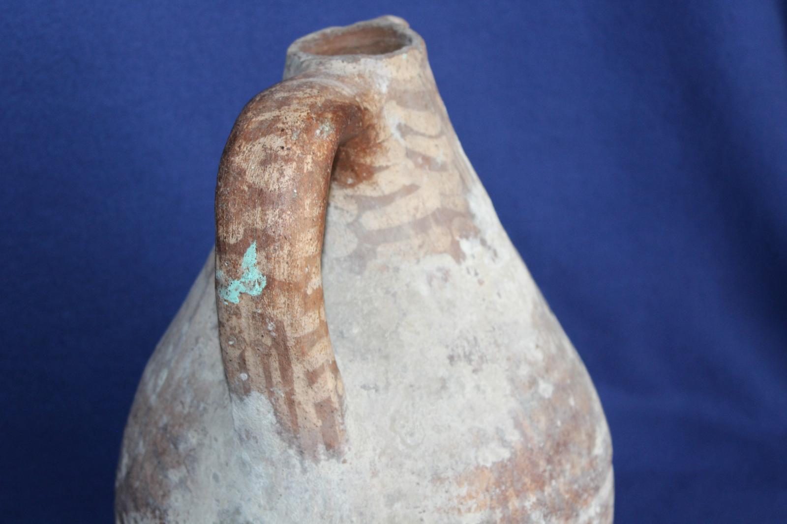 VELKÝ STAROŽITNÝ DŽBÁN, STŘEDOVĚKÝ?