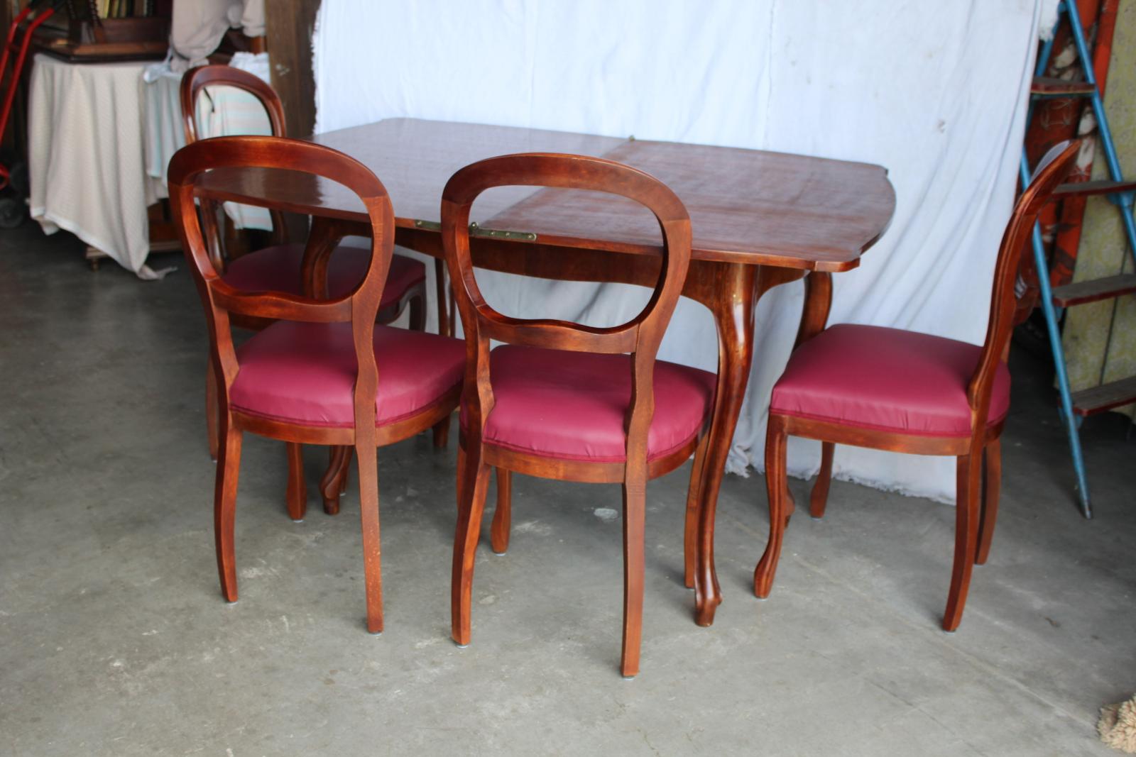 STAROŽITNÝ STŮL LOUISE PHILIPPE, rozkládací