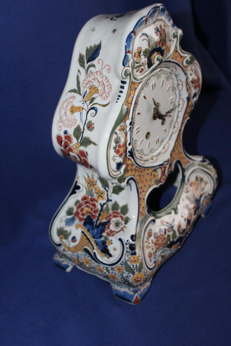 STAROŽITNÉ PORCELÁNOVÉ HODINY, ZN. DELF