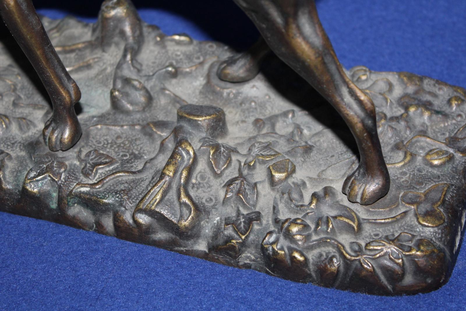 STAROŽITNÁ LOVECKÁ SOCHA, VÍDEŇSKÝ BRONZ