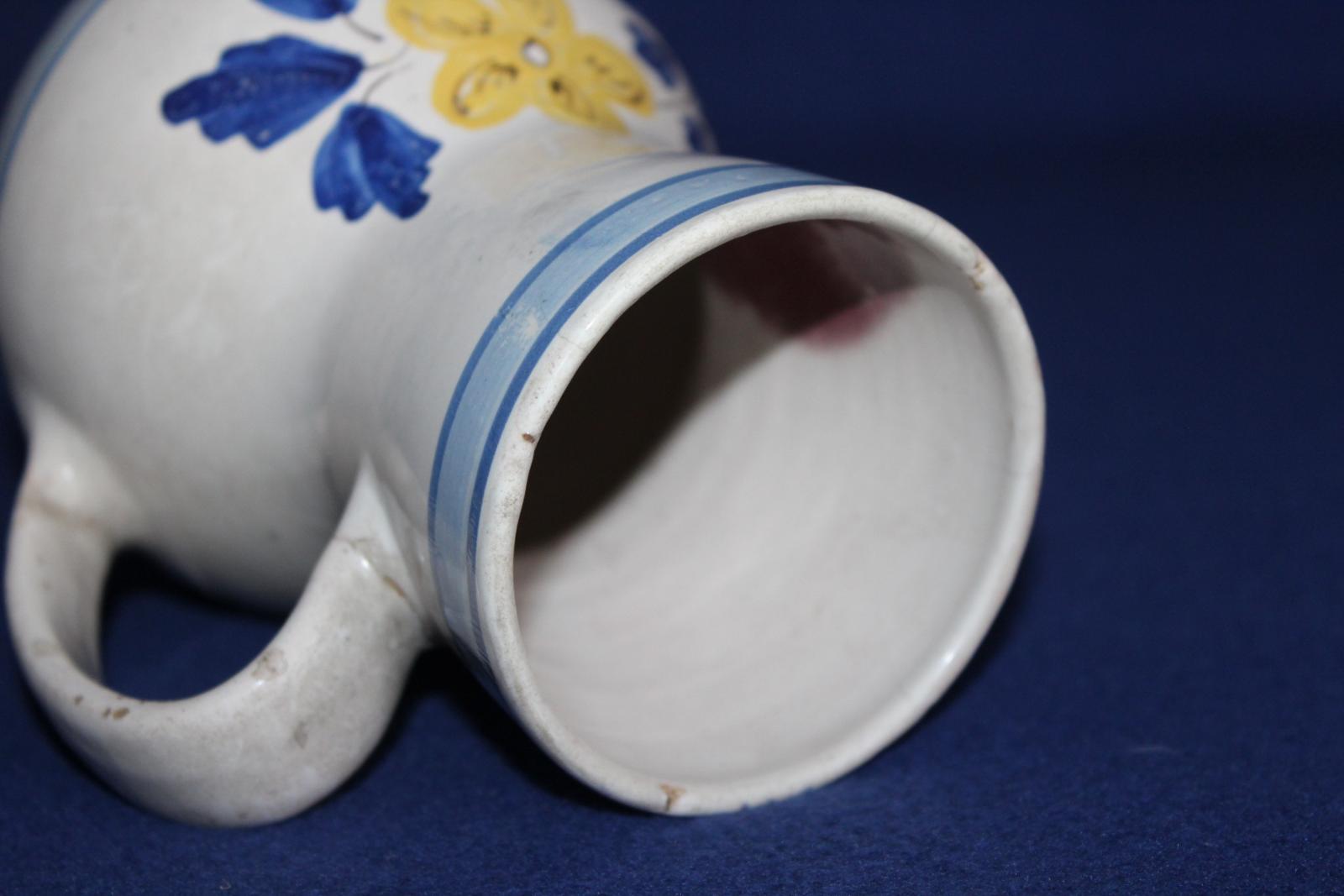 STAROŽITNÝ KERAMICKÝ DŽBÁNEK