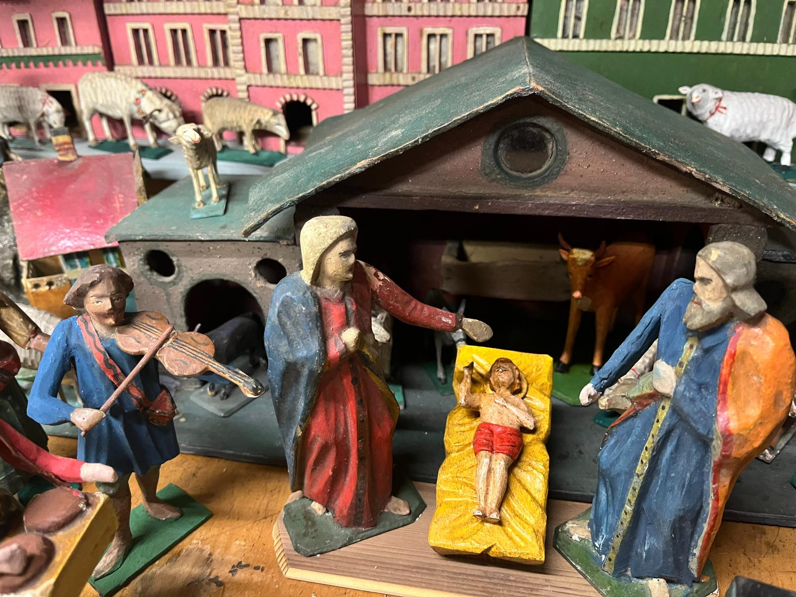 VZÁCNÝ BETLÉM, KRÁLÍKY